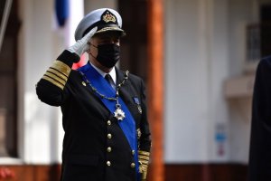 Almirante Juan Andrés De La Maza asumió como nuevo Comandante en Jefe de la Armada