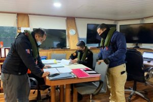 Autoridad Marítima de Última Esperanza efectuó operativo conjunto de fiscalización en centros de cultivo
