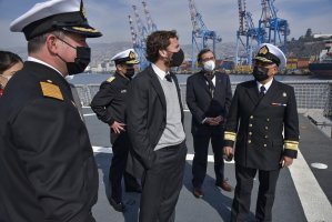Vicepresidente de CORFO conoció las capacidades operativas y logísticas de la Armada de Chile