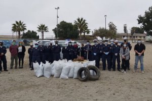 Personal Naval y organizaciones civiles retiraron más de 700 kilos de basura desde playas de Caldera