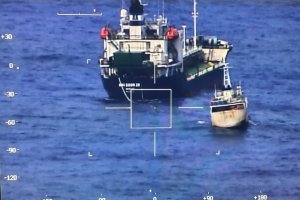 Avión naval P-3 realizó Operación de Fiscalización Pesquera Oceánica en el sector de Rapa Nui e Isla Salas y Gómez