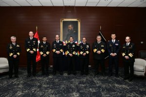 Jefe de Estado Mayor General de la Armada participó en actividades por el Bicentenario de la Marina de Guerra del Perú