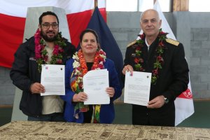 Conciencia Marítima: Armada de Chile y Ministerio de Educación firman convenio de cooperación 