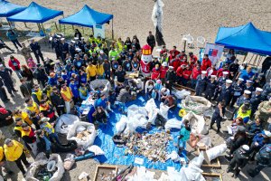 Autoridad Marítima y diversos voluntarios celebraron el Día internacional de Limpieza de Playas en Concón