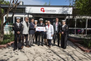 Colecta COANIQUEM: Armada de Chile entrega donación